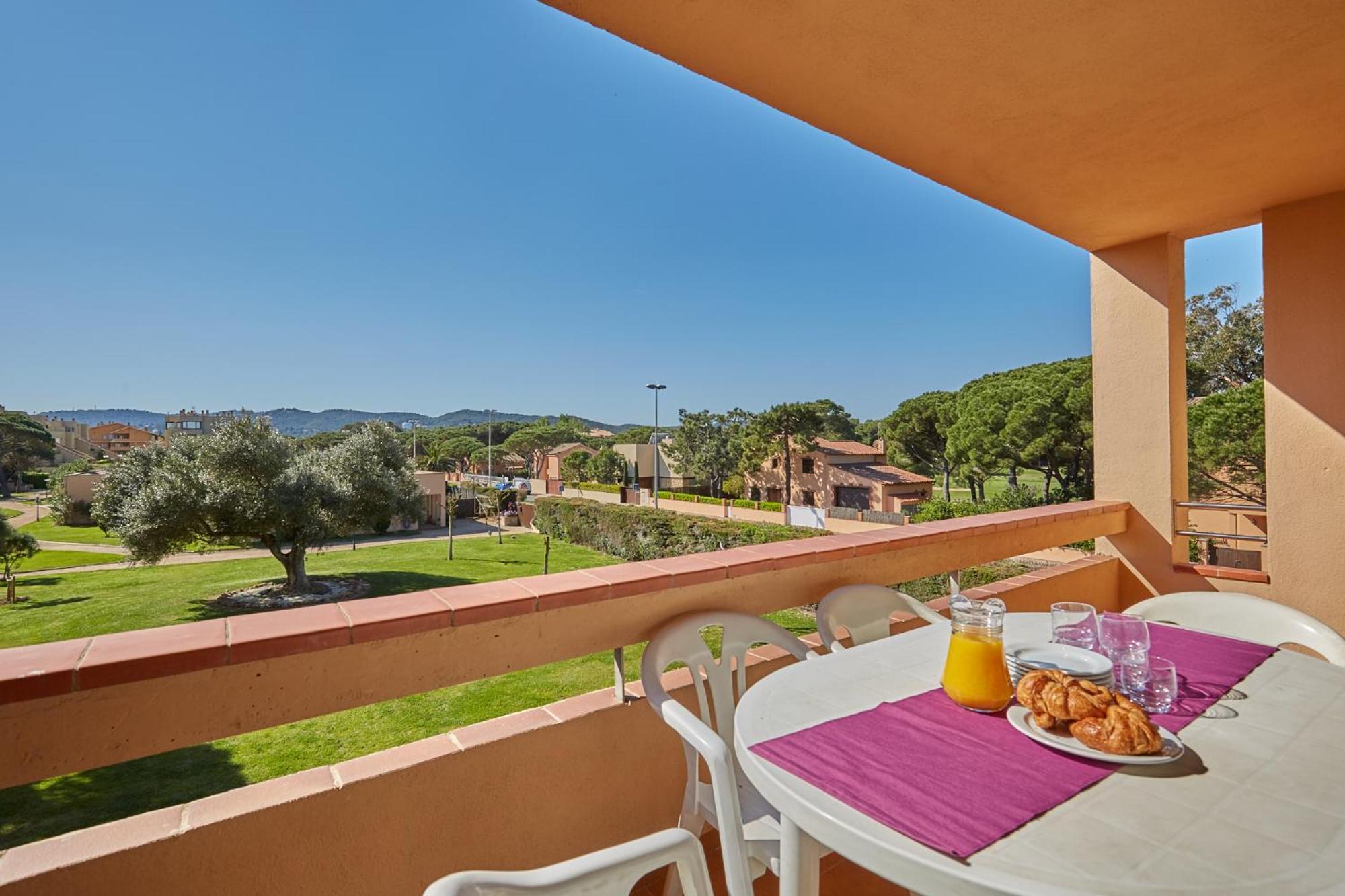 Apartaments Golf Mar Палс Екстериор снимка