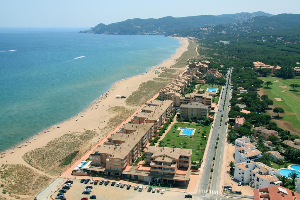 Apartaments Golf Mar Палс Екстериор снимка
